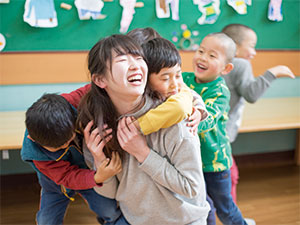 保育教諭 相澤志保さん